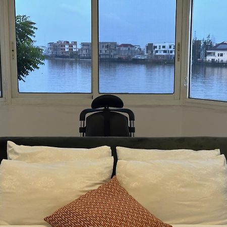 לגוס Guided Hospitality - Luxury Accommodations מראה חיצוני תמונה