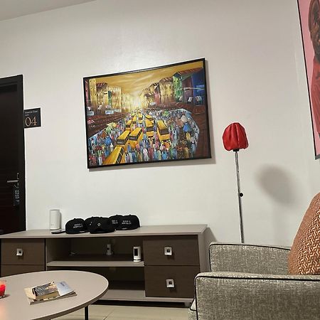 לגוס Guided Hospitality - Luxury Accommodations מראה חיצוני תמונה