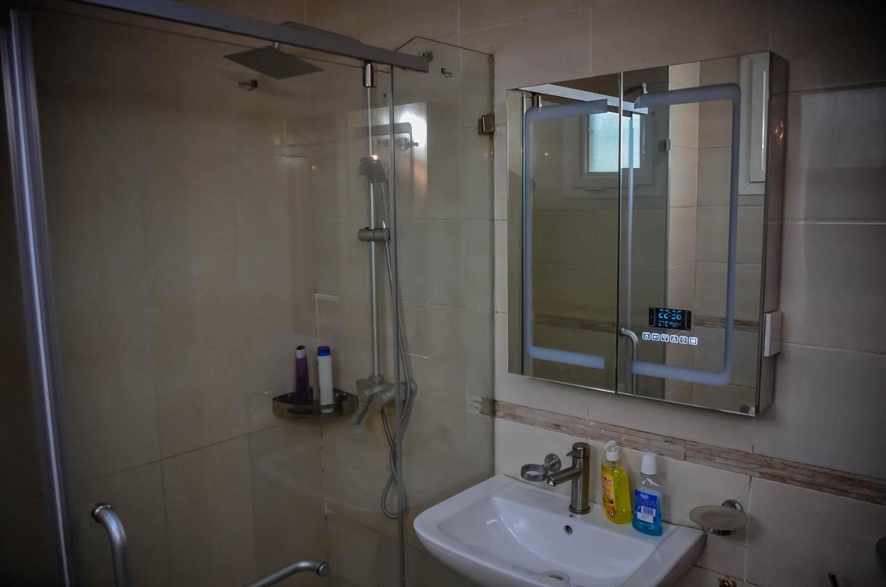 לגוס Guided Hospitality - Luxury Accommodations מראה חיצוני תמונה